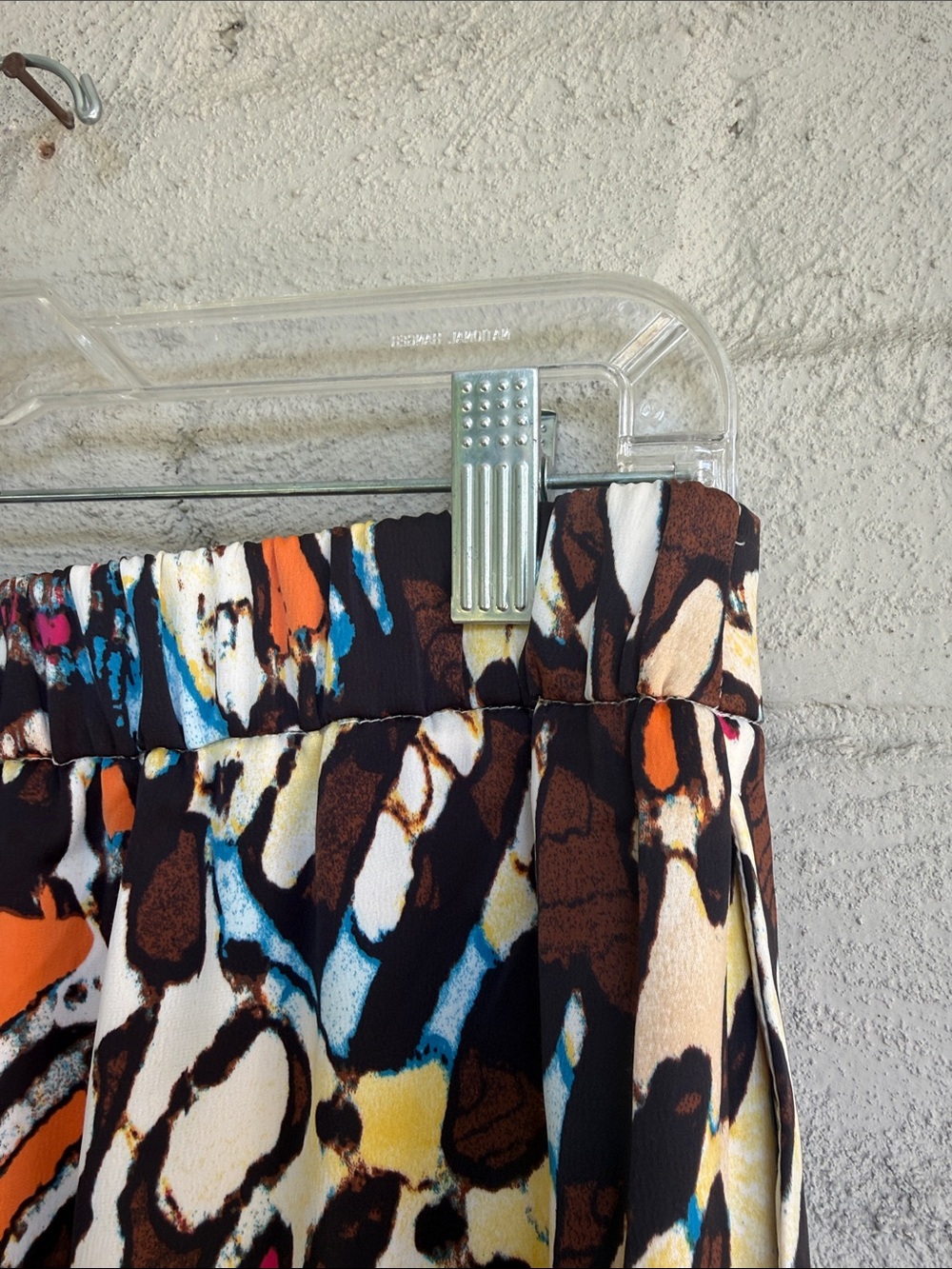 NWT Chico’s Silky Bright Animal Print Wide Leg Pull-On Pants Size 00 (US XS(2) - Picture 5 of 12